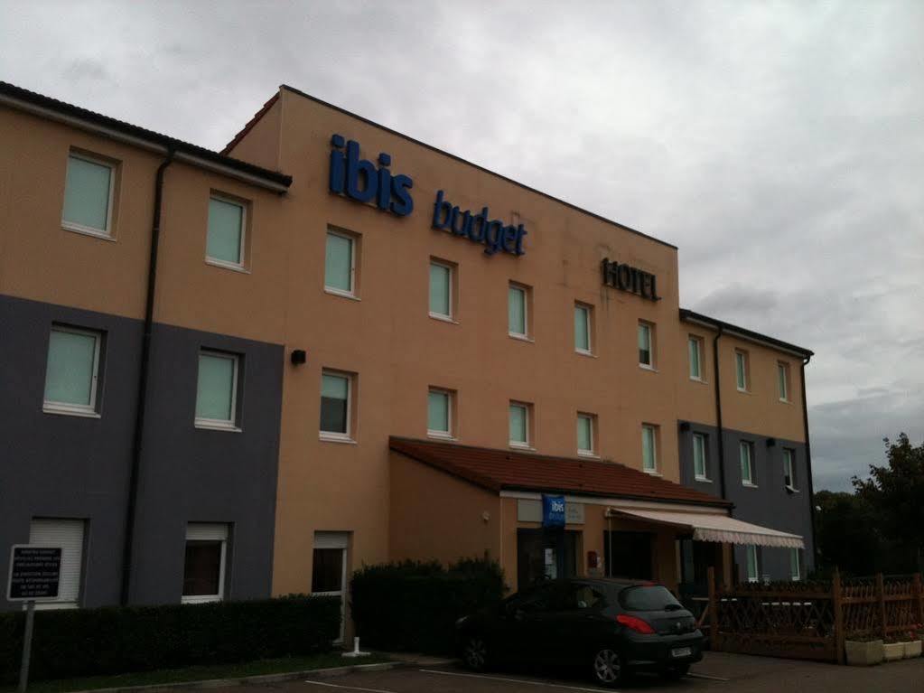 Ibis Budget Пуйи-ан-Осуа Экстерьер фото